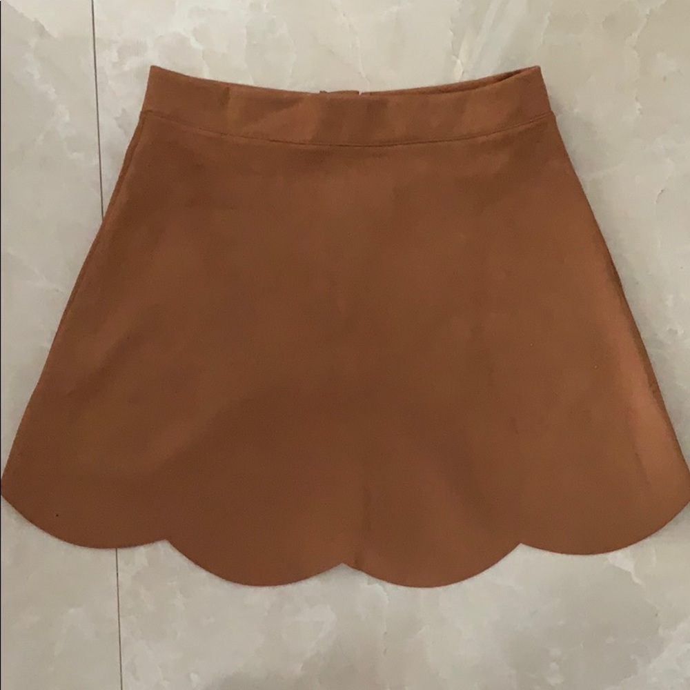 Mini Skirt - Picture 2 of 3